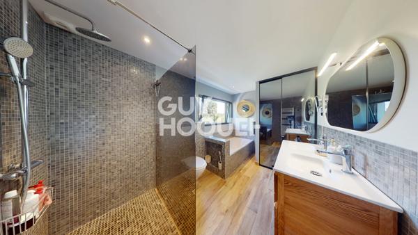 Maison contemporaine de 2016 – Prestations premium dans un environnement paisible