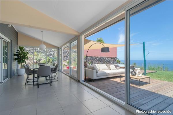 VILLA VUE MER + DÉPENDANCE À SAINT-GILLES LES BAINS