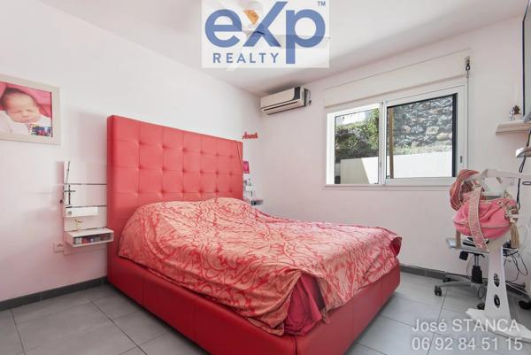 VILLA VUE MER + DÉPENDANCE À SAINT-GILLES LES BAINS