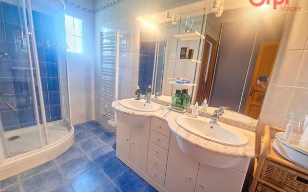 Maison à vendre    7 pièces •  Talmont-Saint-Hilaire