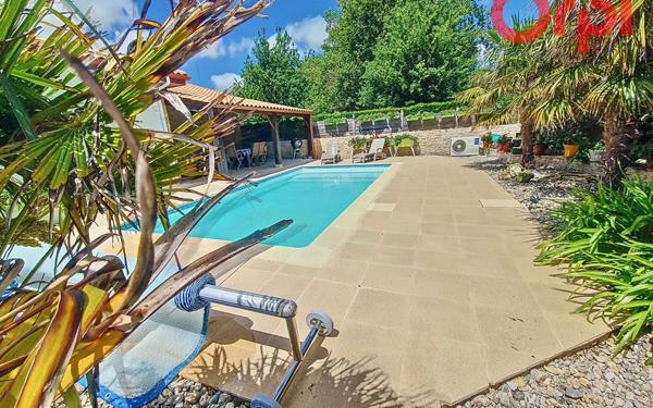 Maison à vendre    7 pièces •  Talmont-Saint-Hilaire