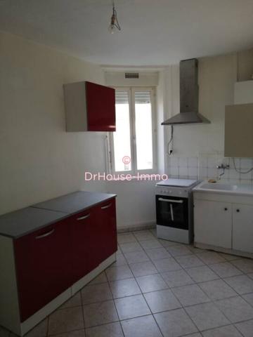 Immeuble à vendre 17 pièces de 328 m²