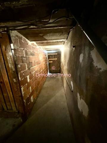 Immeuble à vendre 17 pièces de 328 m²