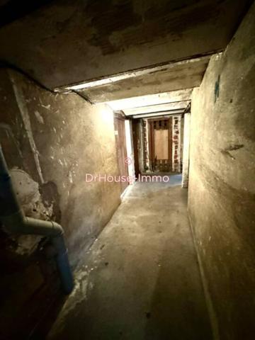 Immeuble à vendre 17 pièces de 328 m²