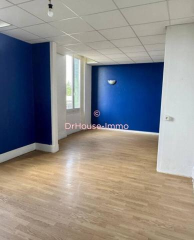 Immeuble à vendre 17 pièces de 328 m²