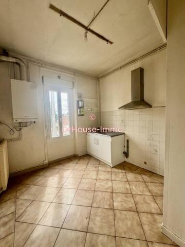 Immeuble à vendre 17 pièces de 328 m²