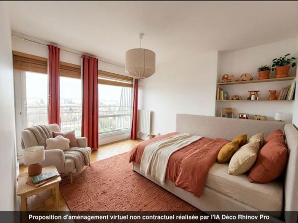 Appartement T5 familial, pratique, fonctionnel, bien agencé avec vue imprenable sur Paris !