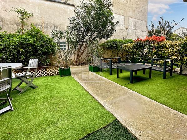 Appartement Montreuil 2 pièce(s) avec terrasse et jardinet