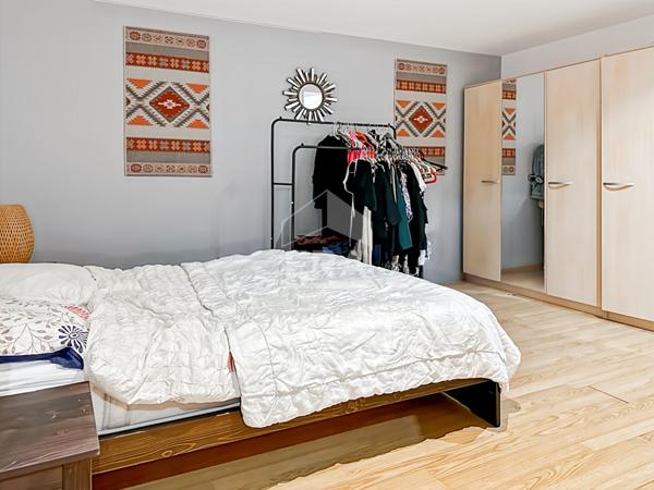 Appartement Montreuil 2 pièce(s) avec terrasse et jardinet