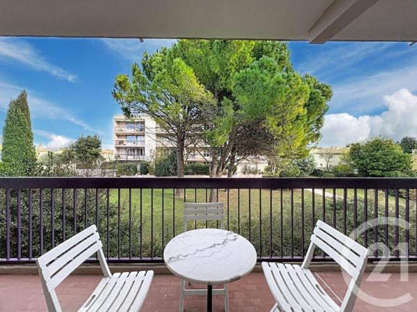 Appartement F3 à vendre  3 pièces - 79,94 m2 ARLES - 13