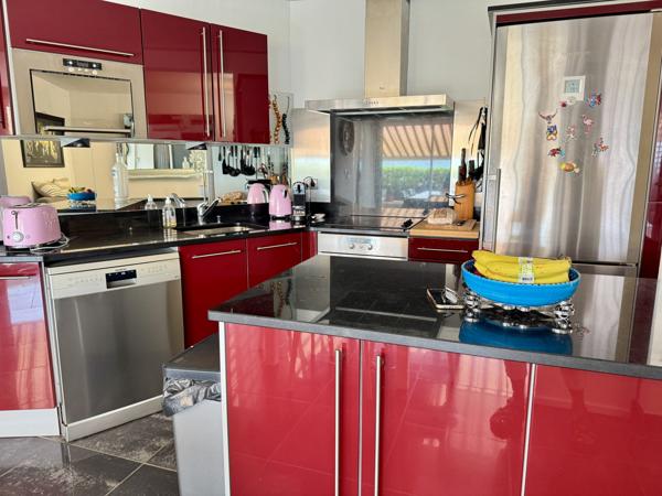 Palavas-les-Flots (34250) PALAVAS 1 er ligne MAGNIFIQUE Appartement 3 pièces en rdc grande terrasse