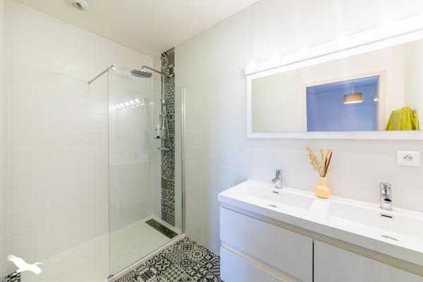 Maison à vendre |  Saint-Nicolas-de-la-Grave |  8 pièces | 305 m²