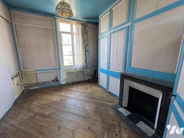 ROUEN - Place Beauvoisine