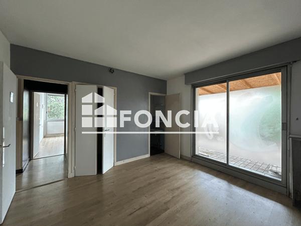 Location Local commercial 5 pièces 276 m² - 75 BOULEVARD SILVIO TRENTIN Toulouse 31200