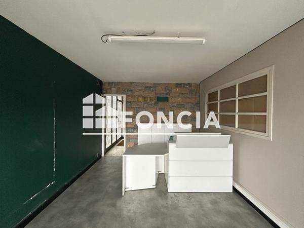 Location Local commercial 5 pièces 276 m² - 75 BOULEVARD SILVIO TRENTIN Toulouse 31200