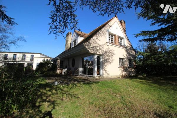 MAISON A VENDRE LE VAL ROGER (LE PLESSIS TREVISE - 94))