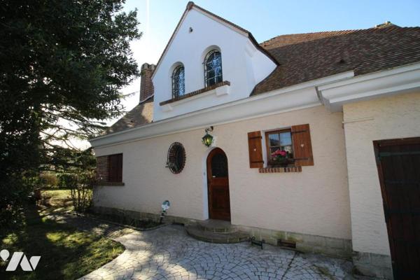 MAISON A VENDRE LE VAL ROGER (LE PLESSIS TREVISE - 94))