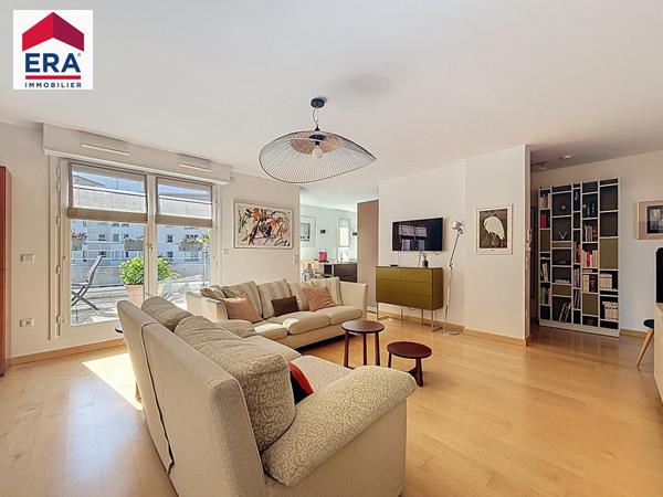 APPARTEMENT 4/5 PIECES 98M² + TERRASSE 27M² - DERNIER ETAGE