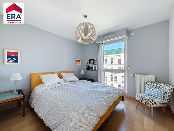 APPARTEMENT 4/5 PIECES 98M² + TERRASSE 27M² - DERNIER ETAGE