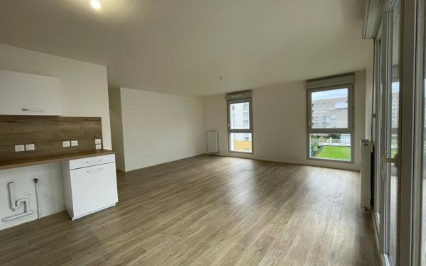 Appartement à louer    3 pièces •  Meaux