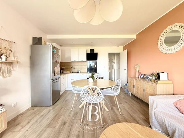 Lille, Appartement 4 Chambres -  89 m² à vendre