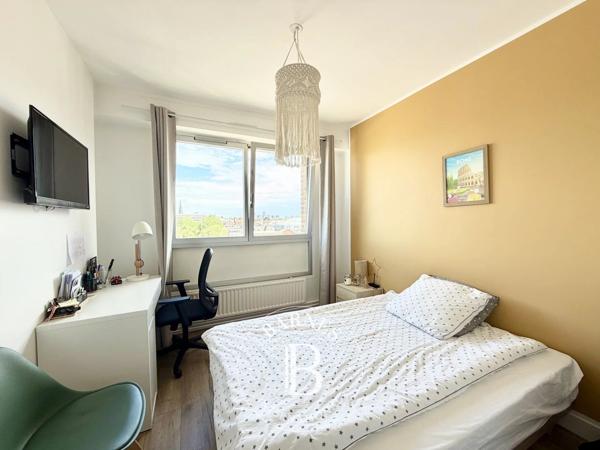 Lille, Appartement 4 Chambres -  89 m² à vendre