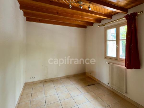 LA FORET FOUESNANT - Maison à rénover avec restaurant et duplex, vue mer – Opportunité rare à vendre !