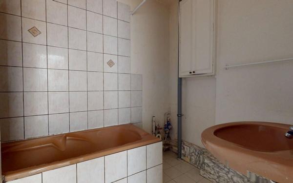 Appartement à vendre    3 pièces • 61,86 m2 Courbevoie