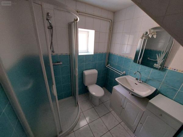 Maison à louer à Chardonnay en Saône-et-Loire (71700), ref : 71022/169