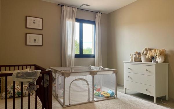 Maison à vendre    5 pièces •  Saint-Paul-Trois-Châteaux