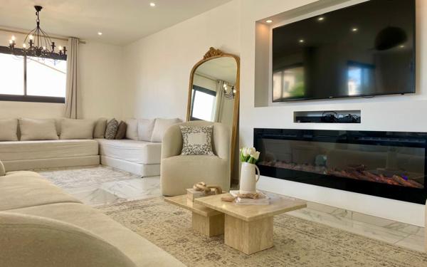 Maison à vendre    5 pièces •  Saint-Paul-Trois-Châteaux