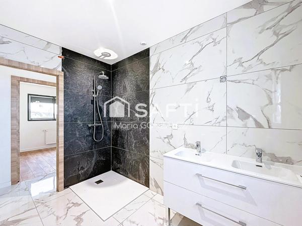 Maison Contemporaine T6 3 chambres et un bureau