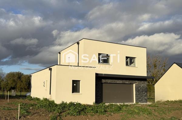 Maison Contemporaine T6 3 chambres et un bureau