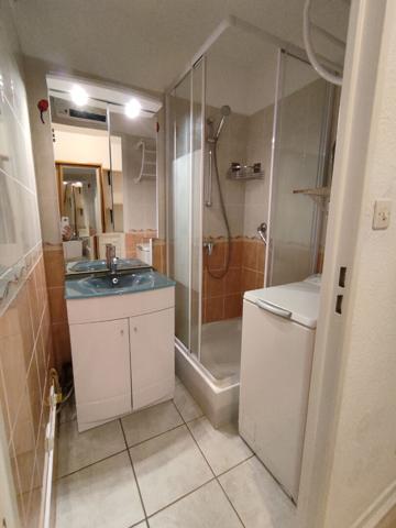 Studio meublé rez de jardin - Les Manettes 3