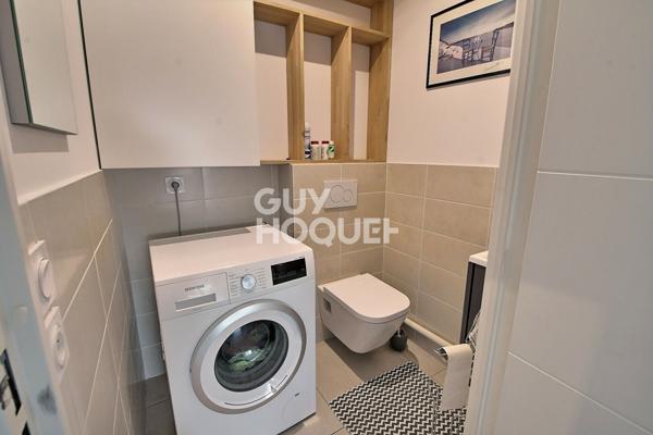 Bron Eglise - Appartement T2 de 76m² , dernier étage, grande terrasse sans vis-à-vis - Bron (69500)