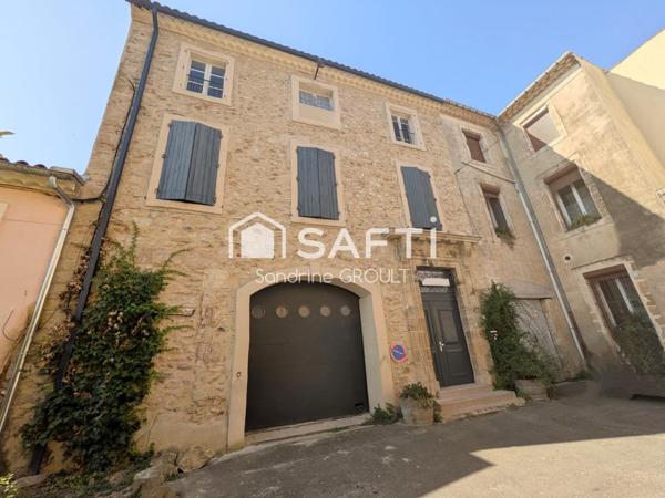 MAISON DE CARACTERE avec TERRASSE de 85m² et GARAGE de 90m²- GROS POTENTIEL D'AMENAGEMENT