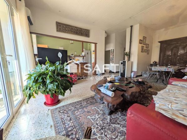 MAISON DE CARACTERE avec TERRASSE de 85m² et GARAGE de 90m²- GROS POTENTIEL D'AMENAGEMENT