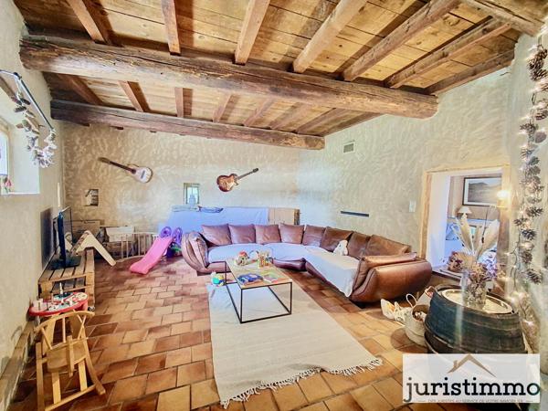 Sérignan-du-Comtat (84830) Authentique mas provençal