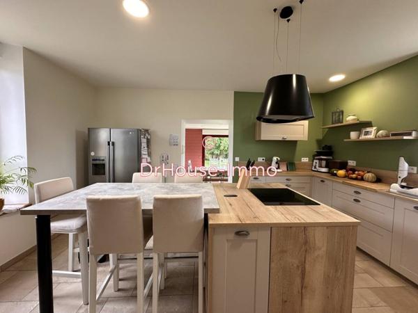 Maison à vendre 8 pièces de 147 m²