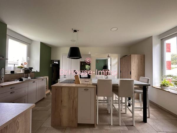 Maison à vendre 8 pièces de 147 m²