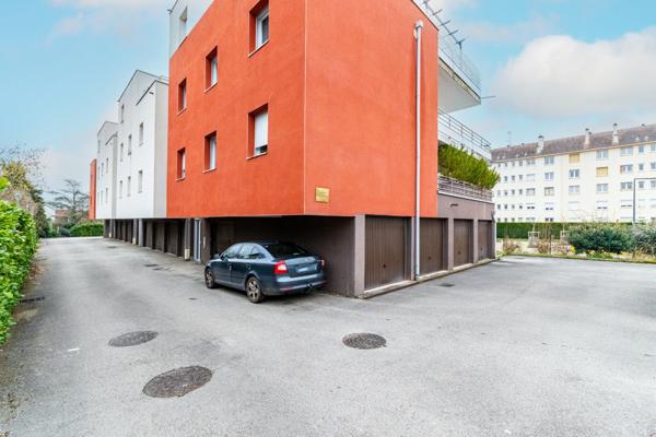 Appartement à vendre 4 pièces CHENOVE (21)