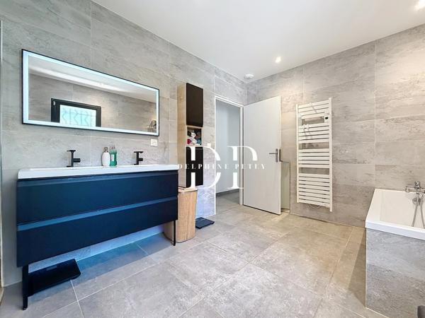 Maison à vendre 4 pièces de 130 m2 Cranves-Sales (74)