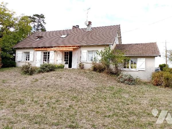 Pavillon avec grand terrain