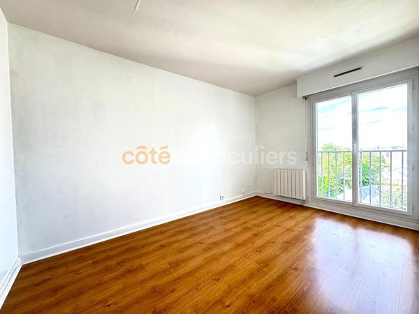 Vente
                Appartement78,99 m² - 4 Pièces -
                    ORLEANS (45000)