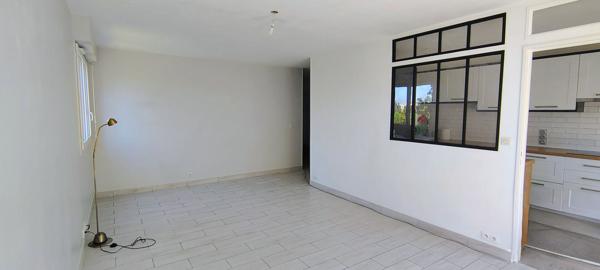 Bel appartement 4 pièces Résidence Le Jardin des Lys Les Ulis