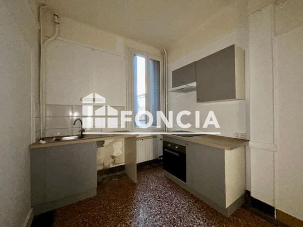 Location Appartement 3 pièces 64 m² - 8 RUE DE L'EST Montlucon 03100