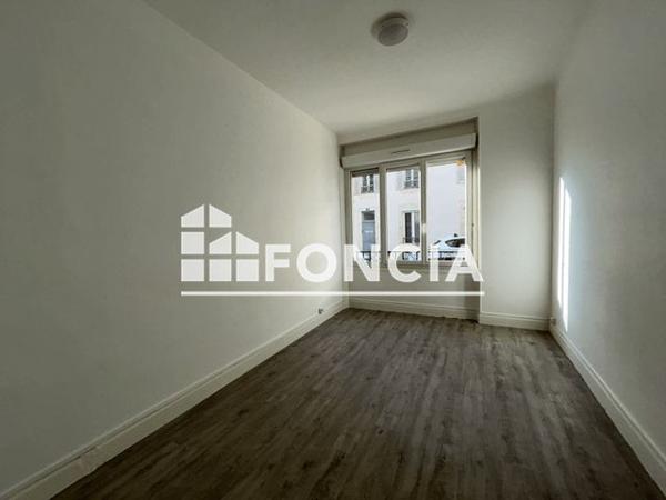 Location Appartement 3 pièces 64 m² - 8 RUE DE L'EST Montlucon 03100