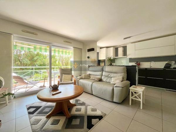 Vente Appartement 4 pièces 84 m2 à Saint-Raphaël