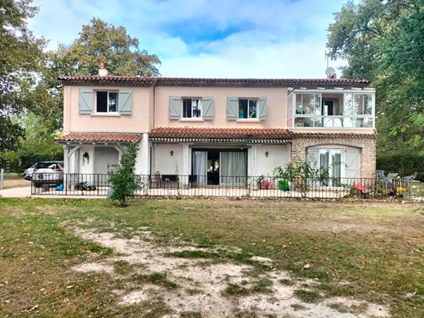 maison 7 pièces 227m² à vendre à Mont-de-Marsan