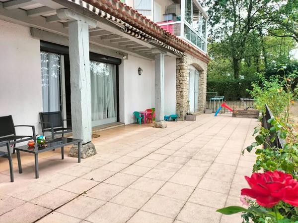 maison 7 pièces 227m² à vendre à Mont-de-Marsan